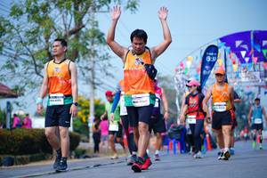 BIB: 4125
                            <button type="button" onclick="openModal(10098850)" class="btn btn-primary btn-sm float-right btn-popup" data-toggle="modal" data-target=".modal-high-quality">
                        <i class="fas fa-shopping-cart"></i> Add to Cart
                    </button>
                                            <button type="button" onclick="isThisMe(10098850, true)" class="btn btn-success btn-sm float-right btn-popup btn-isme hidden" data-toggle="tooltip" data-placement="bottom" title="นี่คือรูปของคุณใช่ไหม คลิกที่นี่เพื่อเอาเข้าอัลบั้ม">
                        <i class="fas fa-plus"></i> Add to album
                    </button>
                    <button type="button" onclick="isThisMe(10098850, false)" class="btn btn-warning btn-sm float-right btn-popup btn-isnotme hidden">
                        <i class="fas fa-ban"></i> Remove from album
                    </button>